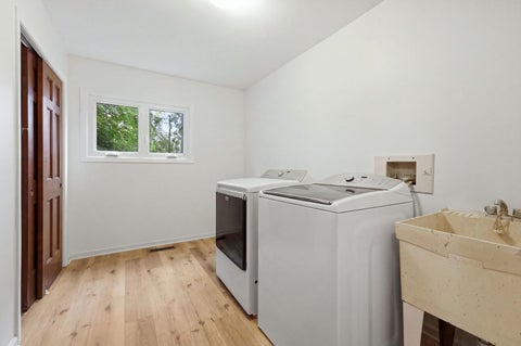 Tiny photo for 4 Auburn Lane, Barrington Hills, IL 60010 (MLS # 12773233)