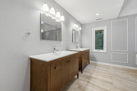 Tiny photo for 4 Auburn Lane, Barrington Hills, IL 60010 (MLS # 12773233)