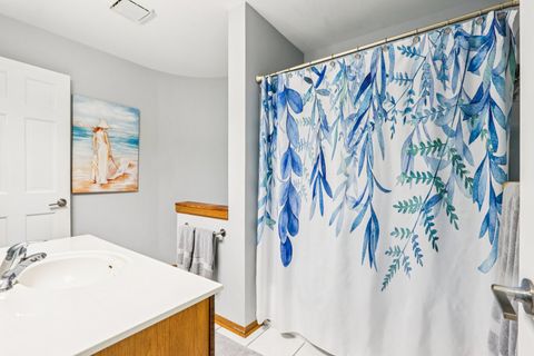 Tiny photo for 5120 Red Pine Avenue, Gurnee, IL 60031 (MLS # 12503107)