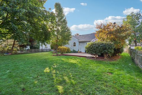 Tiny photo for 5120 Red Pine Avenue, Gurnee, IL 60031 (MLS # 12503107)