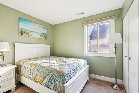 Tiny photo for 5120 Red Pine Avenue, Gurnee, IL 60031 (MLS # 12503107)