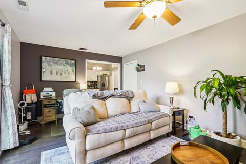 Tiny photo for 5120 Red Pine Avenue, Gurnee, IL 60031 (MLS # 12503107)