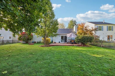 Tiny photo for 5120 Red Pine Avenue, Gurnee, IL 60031 (MLS # 12503107)