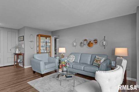 Tiny photo for 1800 7TH Street #10D, East Moline, IL 61244 (MLS # QC4269792)