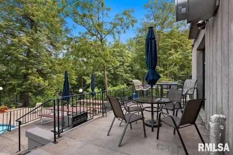 Tiny photo for 1800 7TH Street #10D, East Moline, IL 61244 (MLS # QC4269792)