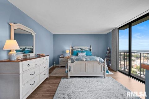 Tiny photo for 1800 7TH Street #10D, East Moline, IL 61244 (MLS # QC4269792)