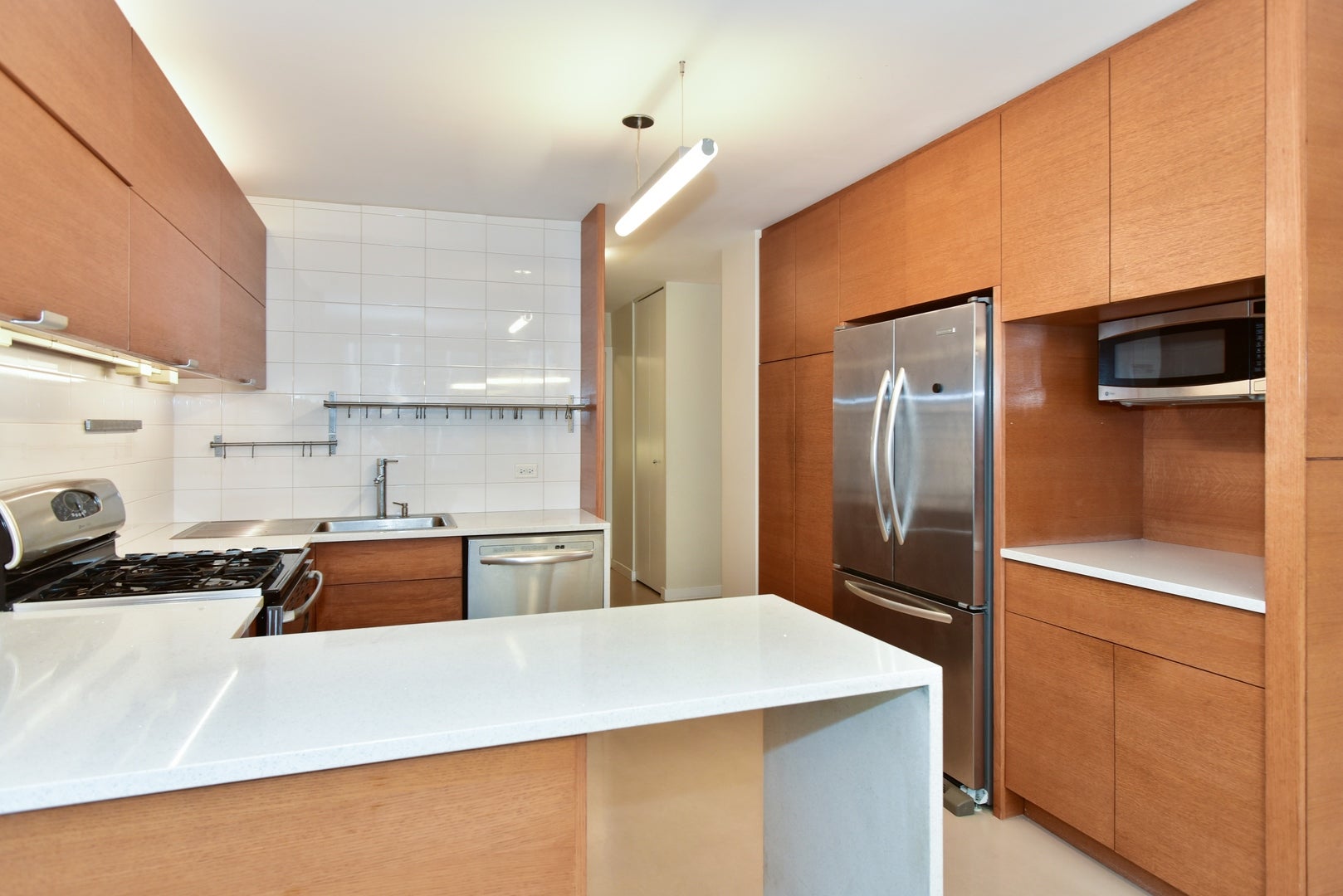 400 E RANDOLPH Street 1430