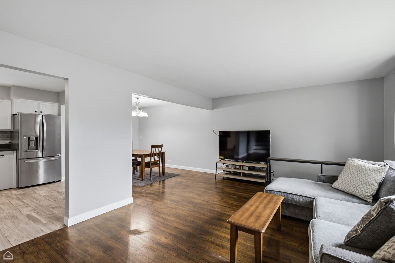1352 Glen Ellyn Road