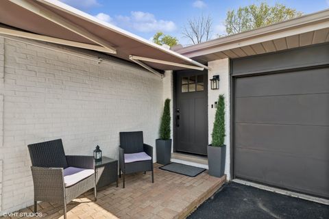 Tiny photo for 1045 Green Bay Road, Lake Bluff, IL 60044 (MLS # 12356254)