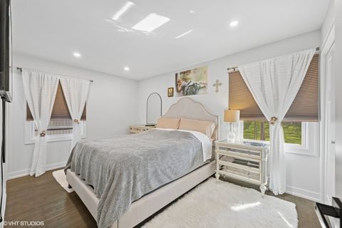 Tiny photo for 1045 Green Bay Road, Lake Bluff, IL 60044 (MLS # 12356254)