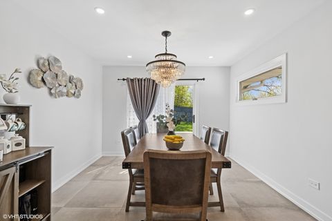 Tiny photo for 1045 Green Bay Road, Lake Bluff, IL 60044 (MLS # 12356254)