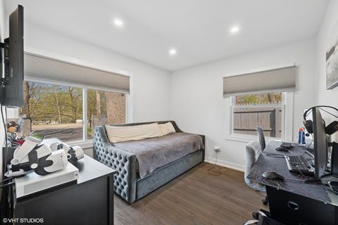 Tiny photo for 1045 Green Bay Road, Lake Bluff, IL 60044 (MLS # 12356254)