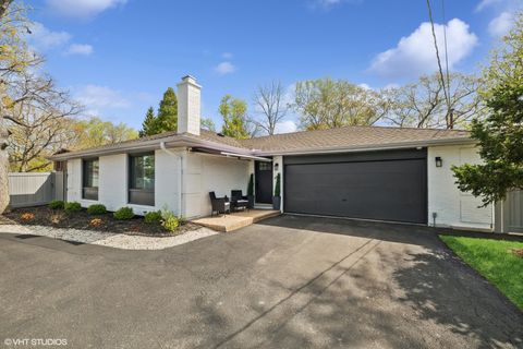 Tiny photo for 1045 Green Bay Road, Lake Bluff, IL 60044 (MLS # 12356254)
