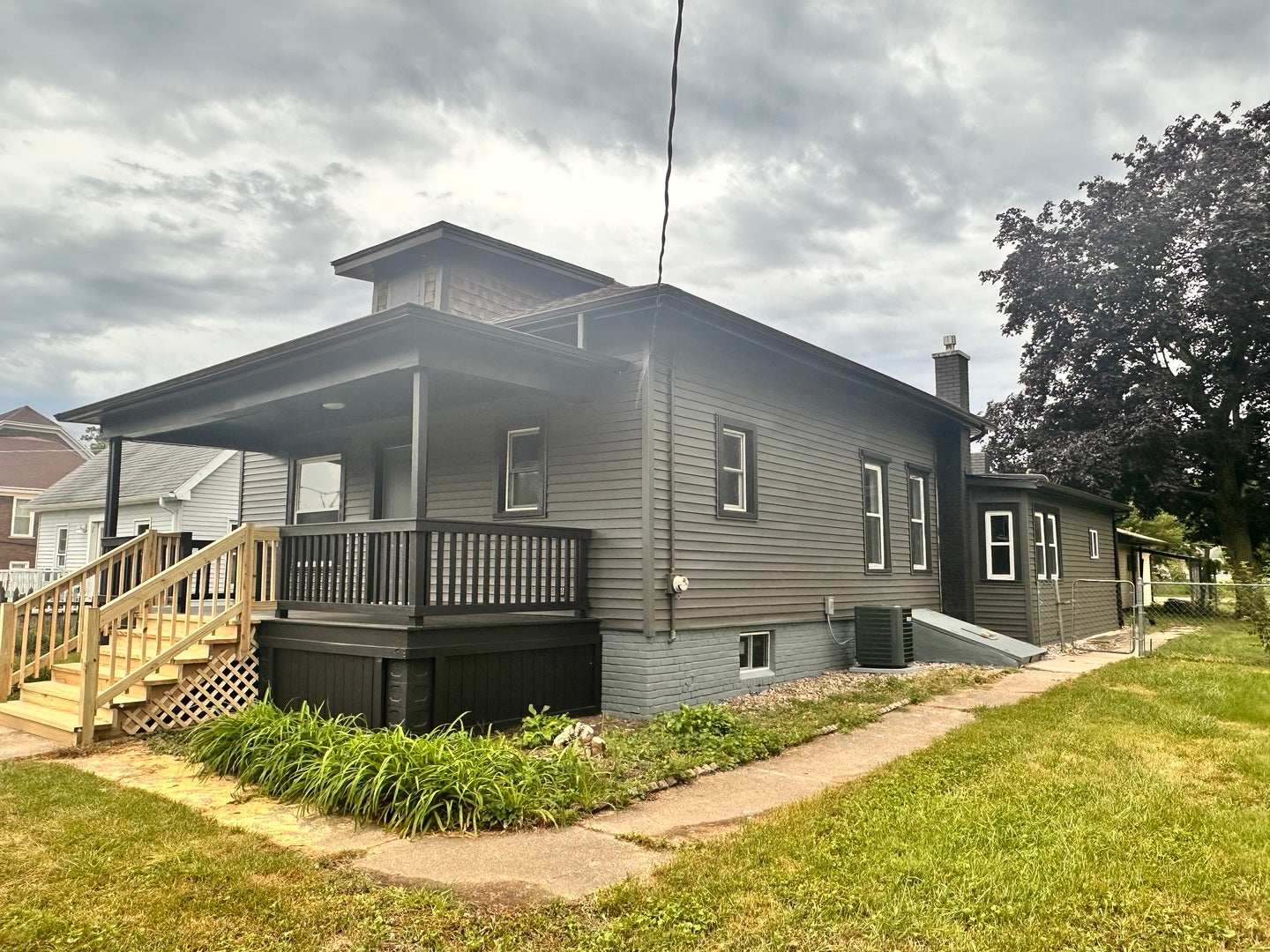 509 E Bronson Street