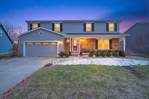 Photo of 211 Lake Shore Circle, Bloomington, IL 61704 (MLS # 12592632)