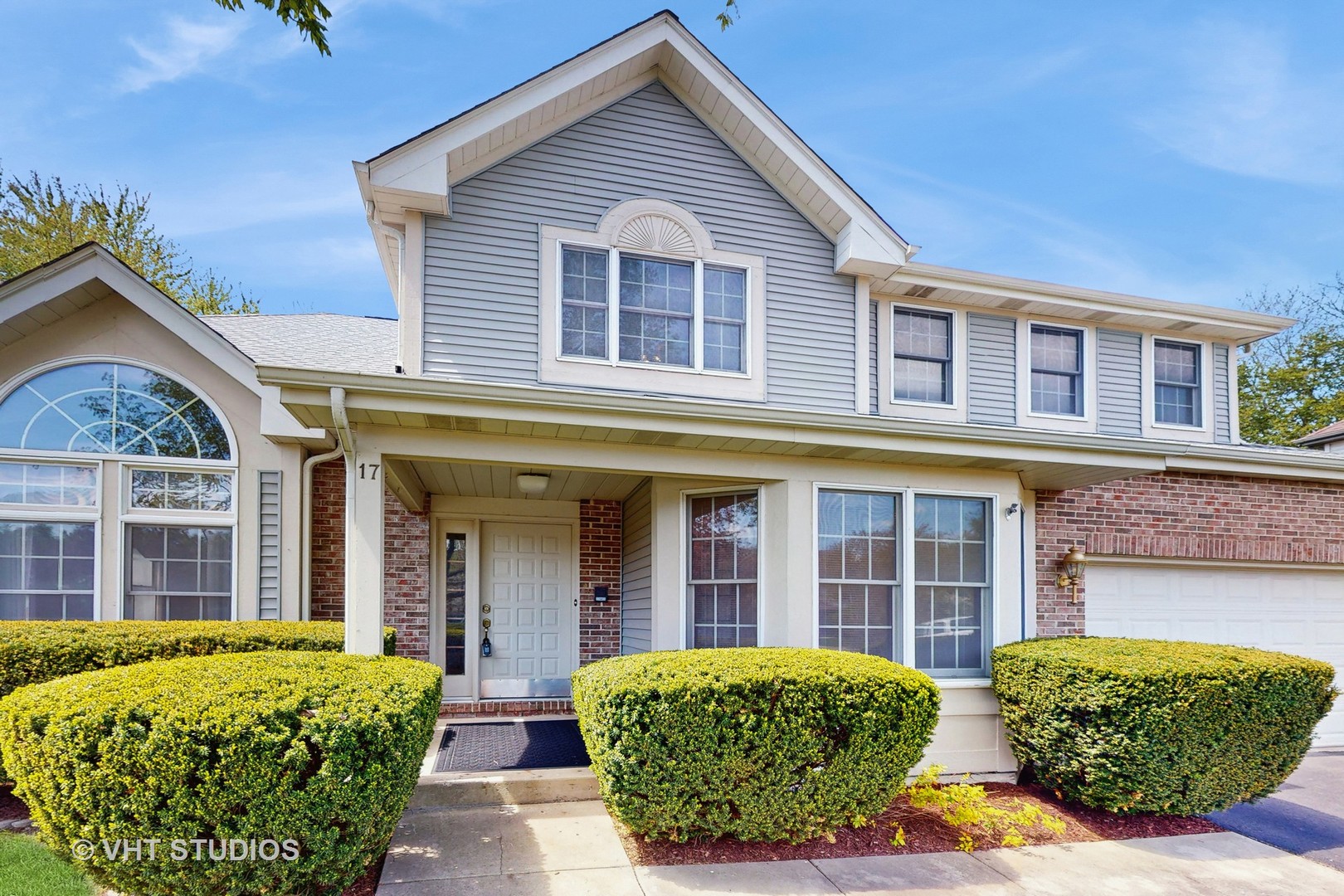 17 Fernwood Court