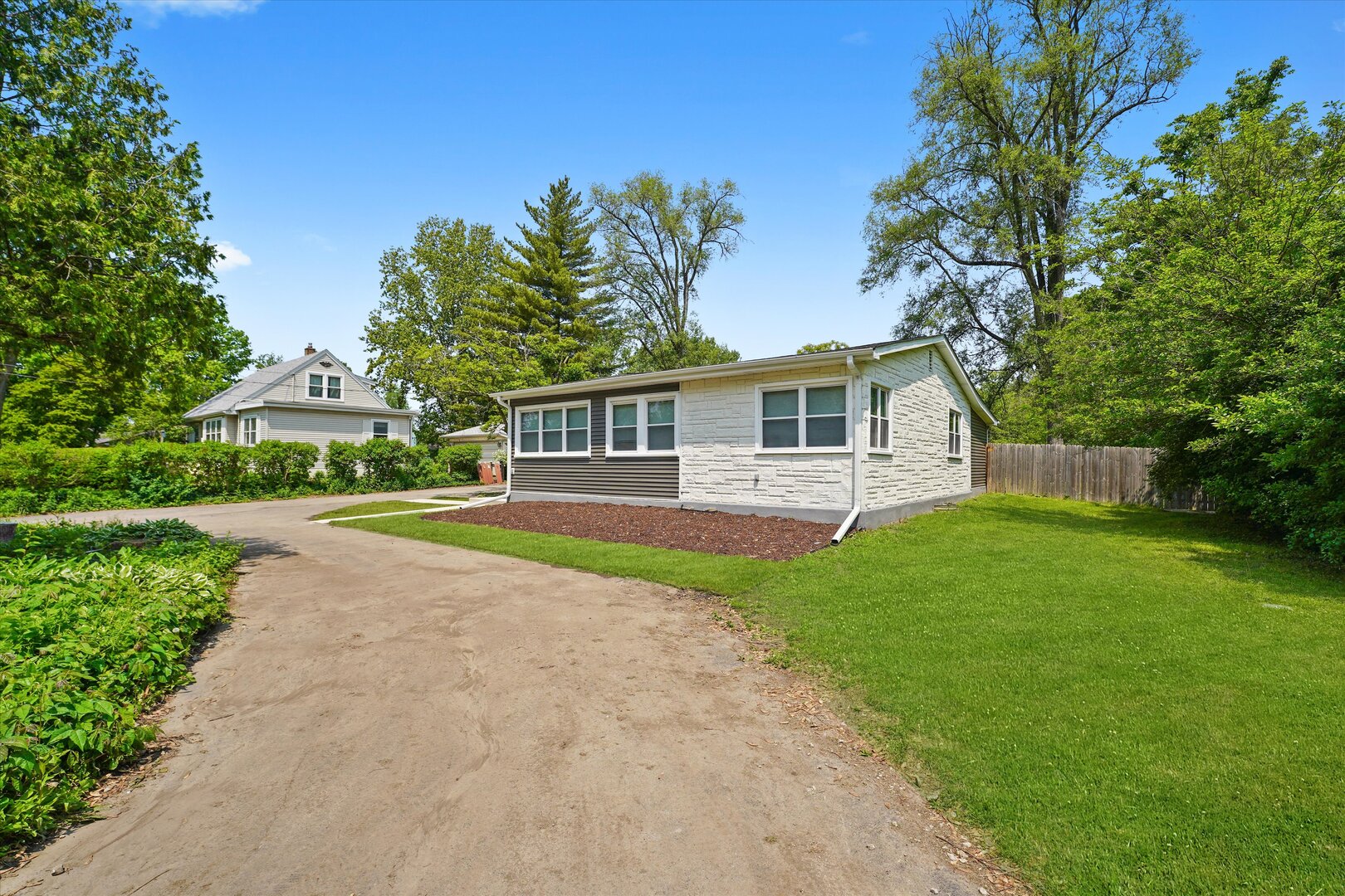 2936 Willow Road