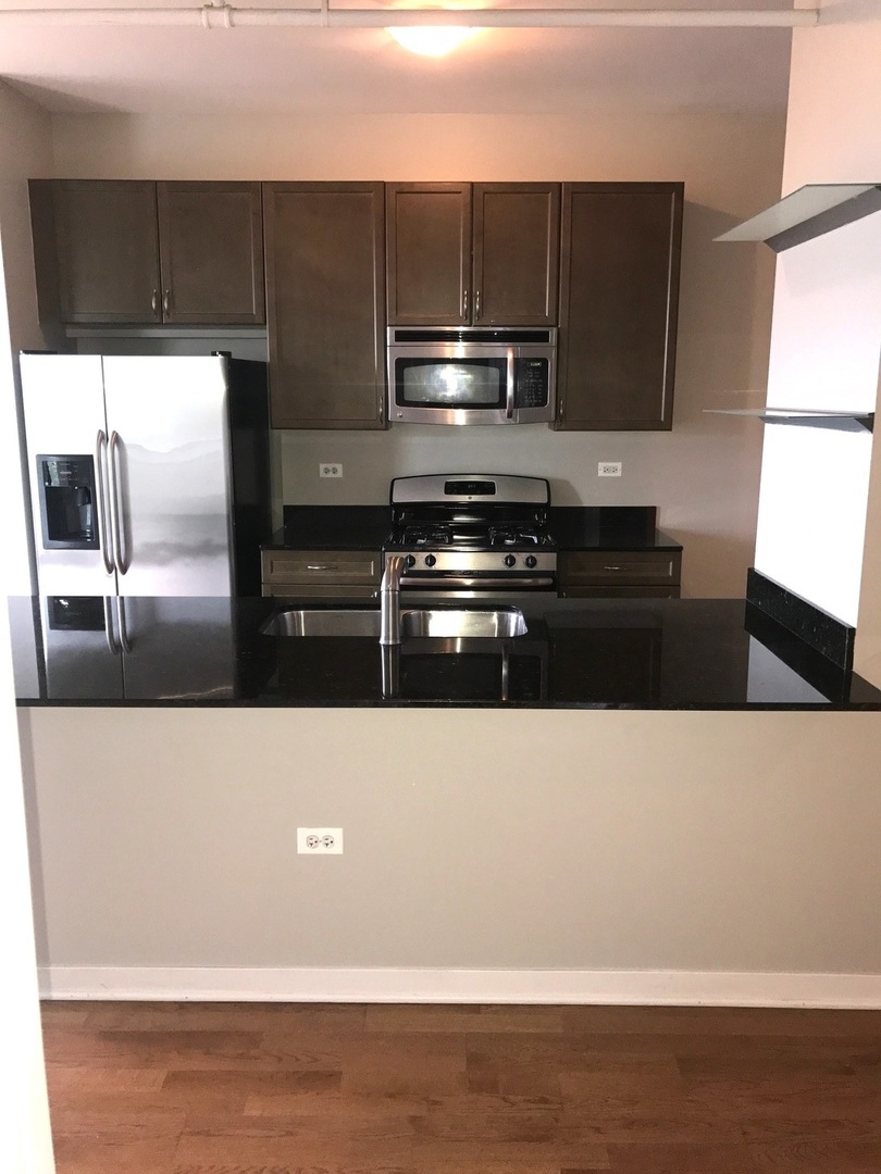 511 W Division Street 505