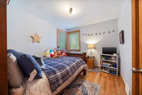 Tiny photo for 5848 N Virginia Avenue, Chicago, IL 60659 (MLS # 12488117)