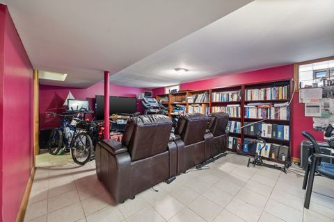 Tiny photo for 5848 N Virginia Avenue, Chicago, IL 60659 (MLS # 12488117)