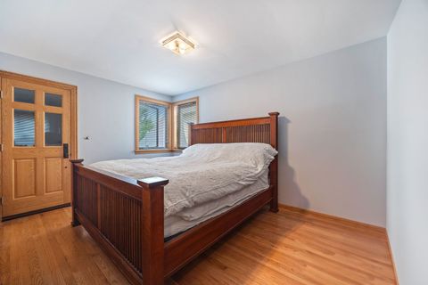 Tiny photo for 5848 N Virginia Avenue, Chicago, IL 60659 (MLS # 12488117)