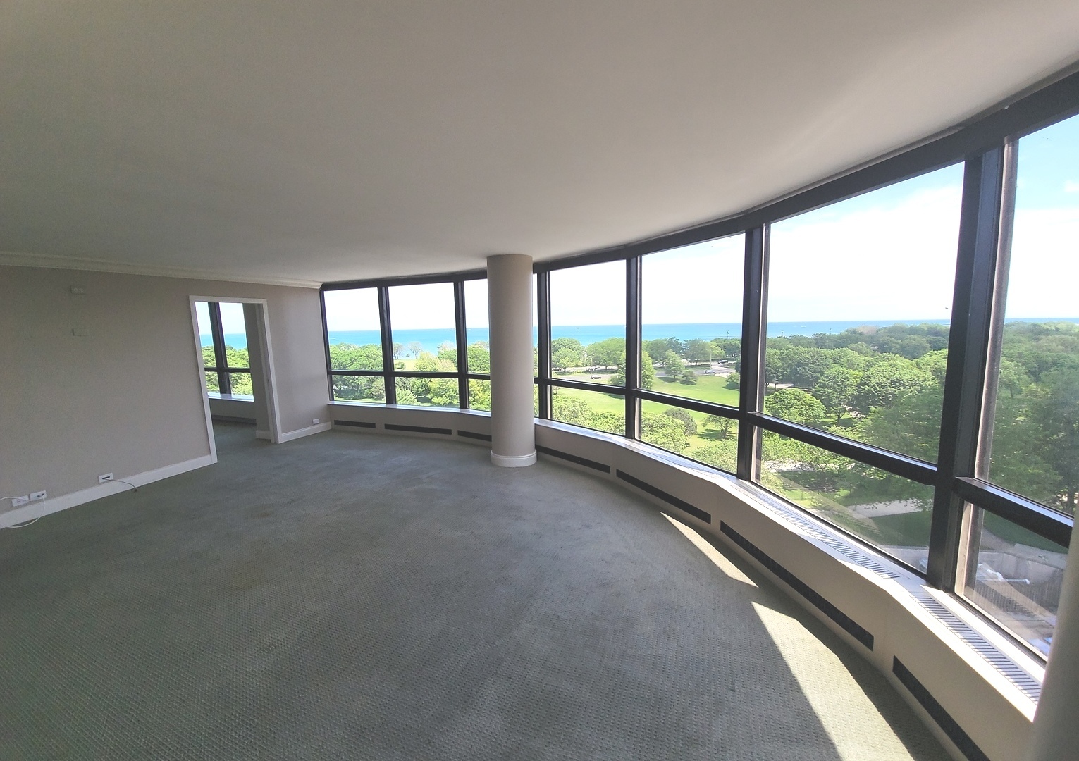 5415 N SHERIDAN Road 901
