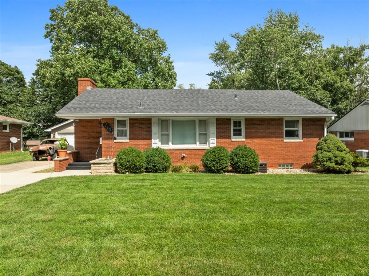 110 Eastview Drive