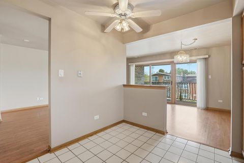 Tiny photo for 6303 W 63rd Street #3D, Chicago, IL 60638 (MLS # 12637015)