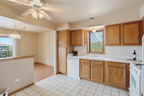 Tiny photo for 6303 W 63rd Street #3D, Chicago, IL 60638 (MLS # 12637015)