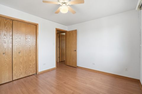 Tiny photo for 6303 W 63rd Street #3D, Chicago, IL 60638 (MLS # 12637015)