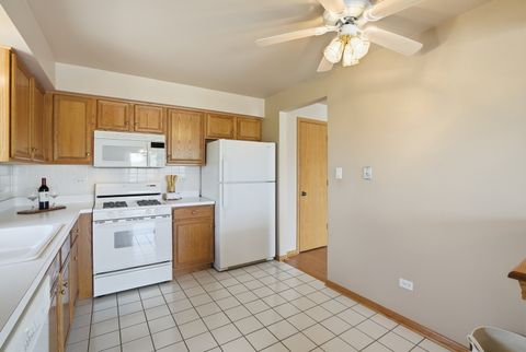 Tiny photo for 6303 W 63rd Street #3D, Chicago, IL 60638 (MLS # 12637015)