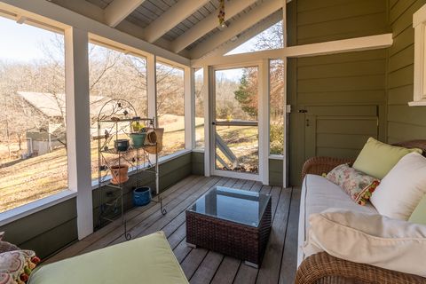 Tiny photo for 526 Shiloh Road, Cobden, IL 62920 (MLS # 12602797)