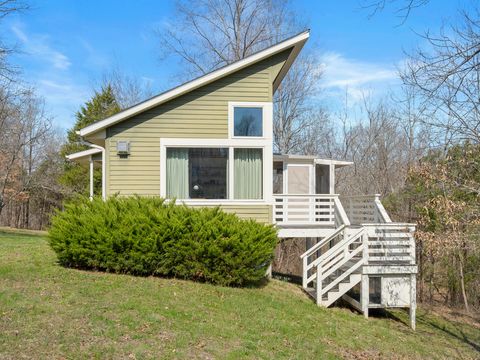 Tiny photo for 526 Shiloh Road, Cobden, IL 62920 (MLS # 12602797)