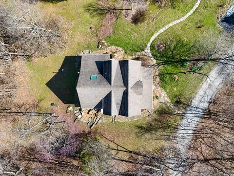 Tiny photo for 526 Shiloh Road, Cobden, IL 62920 (MLS # 12602797)