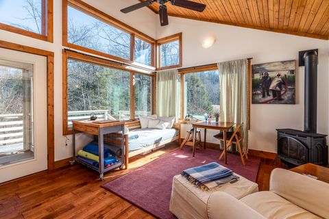 Tiny photo for 526 Shiloh Road, Cobden, IL 62920 (MLS # 12602797)