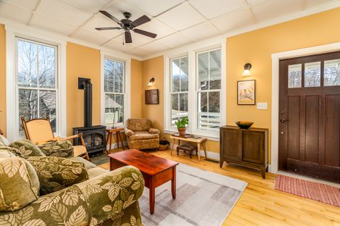 Tiny photo for 526 Shiloh Road, Cobden, IL 62920 (MLS # 12602797)