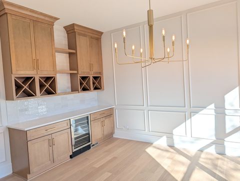 Tiny photo for 722 S Berkley Avenue, Elmhurst, IL 60126 (MLS # 12577464)