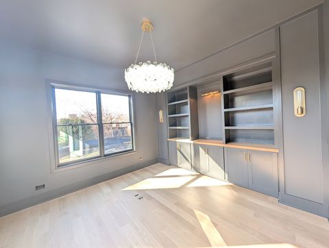 Tiny photo for 722 S Berkley Avenue, Elmhurst, IL 60126 (MLS # 12577464)