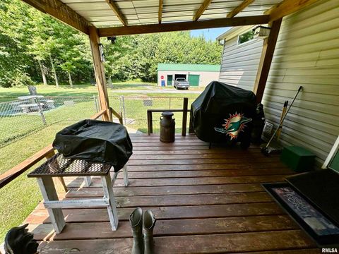 Tiny photo for 1409 W 5TH Street, West Frankfort, IL 62896 (MLS # EB458920)