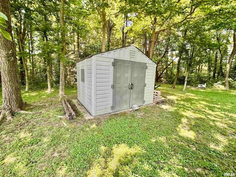 Tiny photo for 1409 W 5TH Street, West Frankfort, IL 62896 (MLS # EB458920)