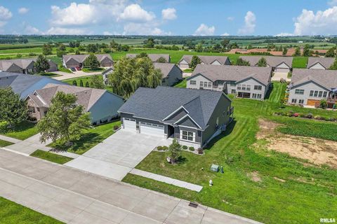 Tiny photo for 1708 CONOR Court, Clinton, IA 52732 (MLS # QC4258567)