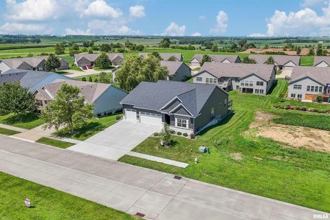 Tiny photo for 1708 CONOR Court, Clinton, IA 52732 (MLS # QC4258567)