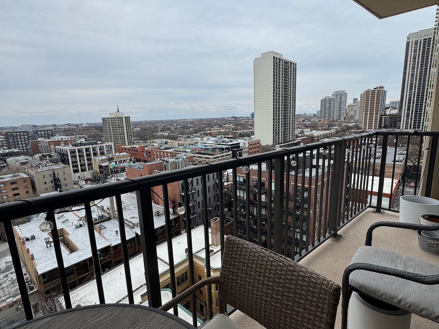 1540 N LaSalle Street 1505