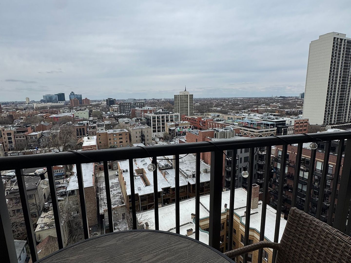 1540 N LaSalle Street 1505