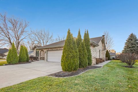 Tiny photo for 13250 Jean Creek Drive, Orland Park, IL 60462 (MLS # 12542033)