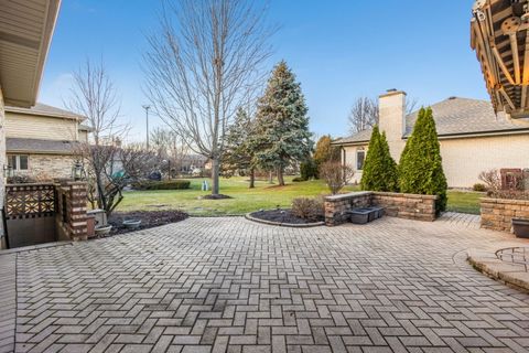 Tiny photo for 13250 Jean Creek Drive, Orland Park, IL 60462 (MLS # 12542033)