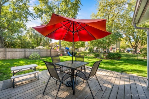 Tiny photo for 5892 Chatsworth Court, Hanover Park, IL 60133 (MLS # 12789584)