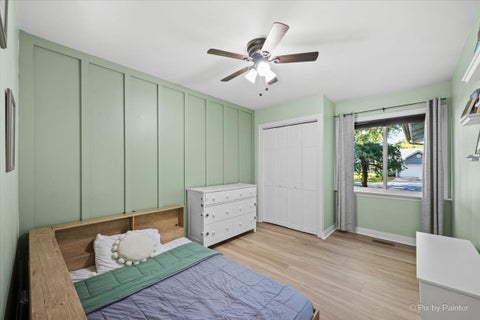 Tiny photo for 5892 Chatsworth Court, Hanover Park, IL 60133 (MLS # 12789584)