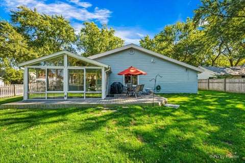 Tiny photo for 5892 Chatsworth Court, Hanover Park, IL 60133 (MLS # 12789584)