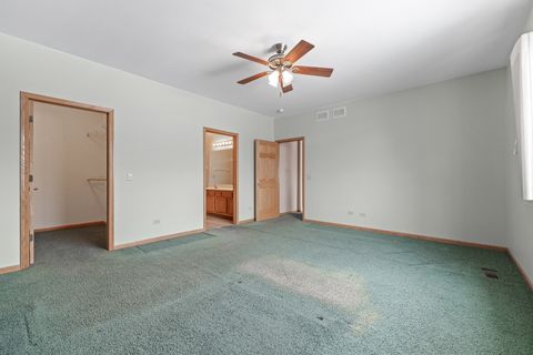 Tiny photo for 631 Saugatuk Circle, Romeoville, IL 60446 (MLS # 12533373)